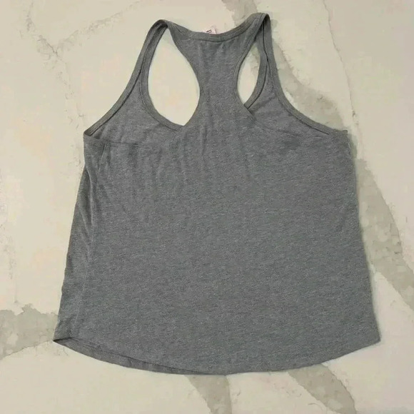 Victorias Secret Sleeveless Racerback Gray Tank Top Heart Love Pink Womens Small - Picture 4 of 4